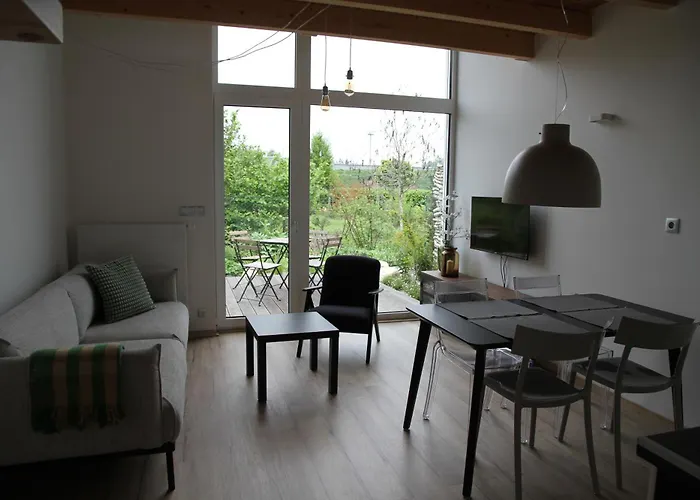 Apartmany Hluboka Nad Vltavou S Vyhledem Na Zamek